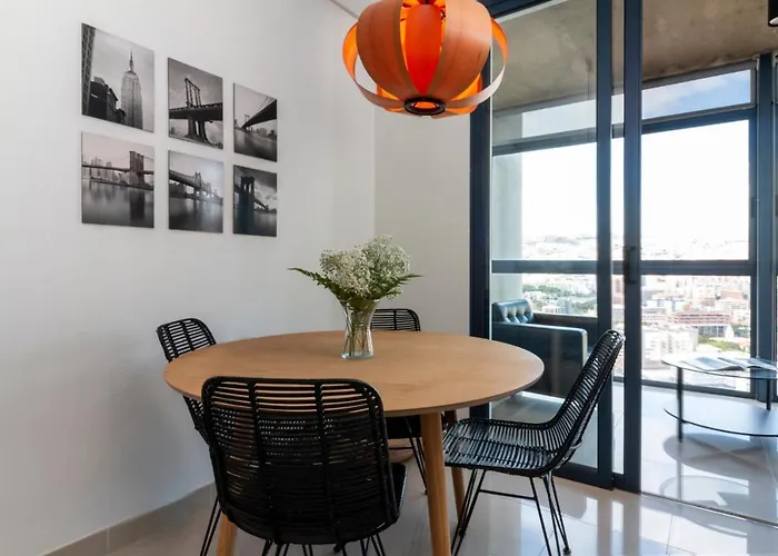Апартаменты Homeforguest New Modern Penthouse With Panoramic Views Of Cruz Санта-Крус-де-Тенерифе